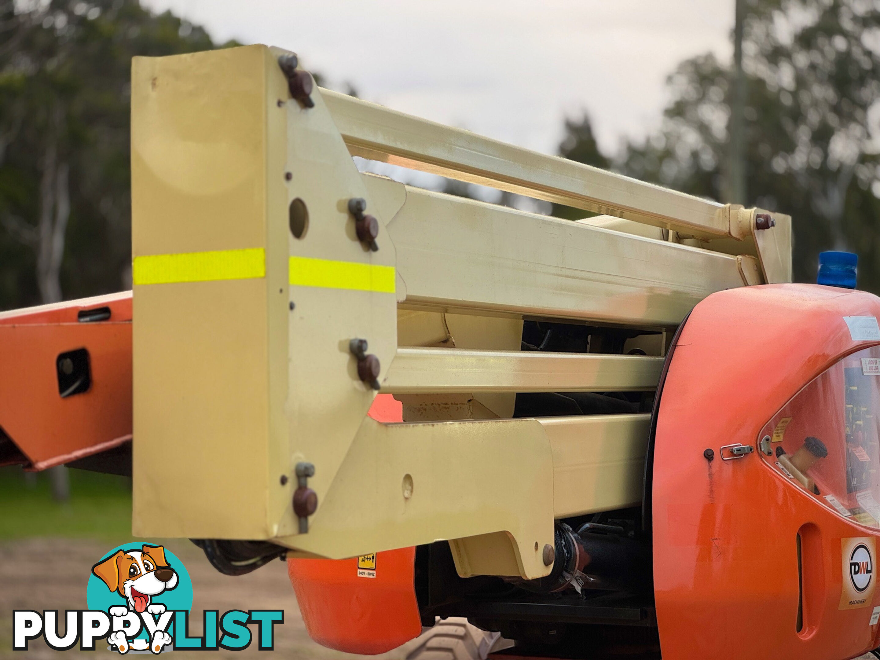 JLG 450AJ Boom Lift Access &amp; Height Safety