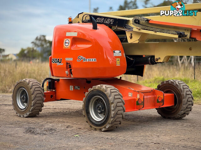 JLG 450AJ Boom Lift Access &amp; Height Safety