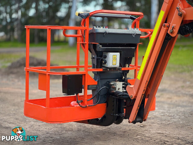 JLG 450AJ Boom Lift Access &amp; Height Safety