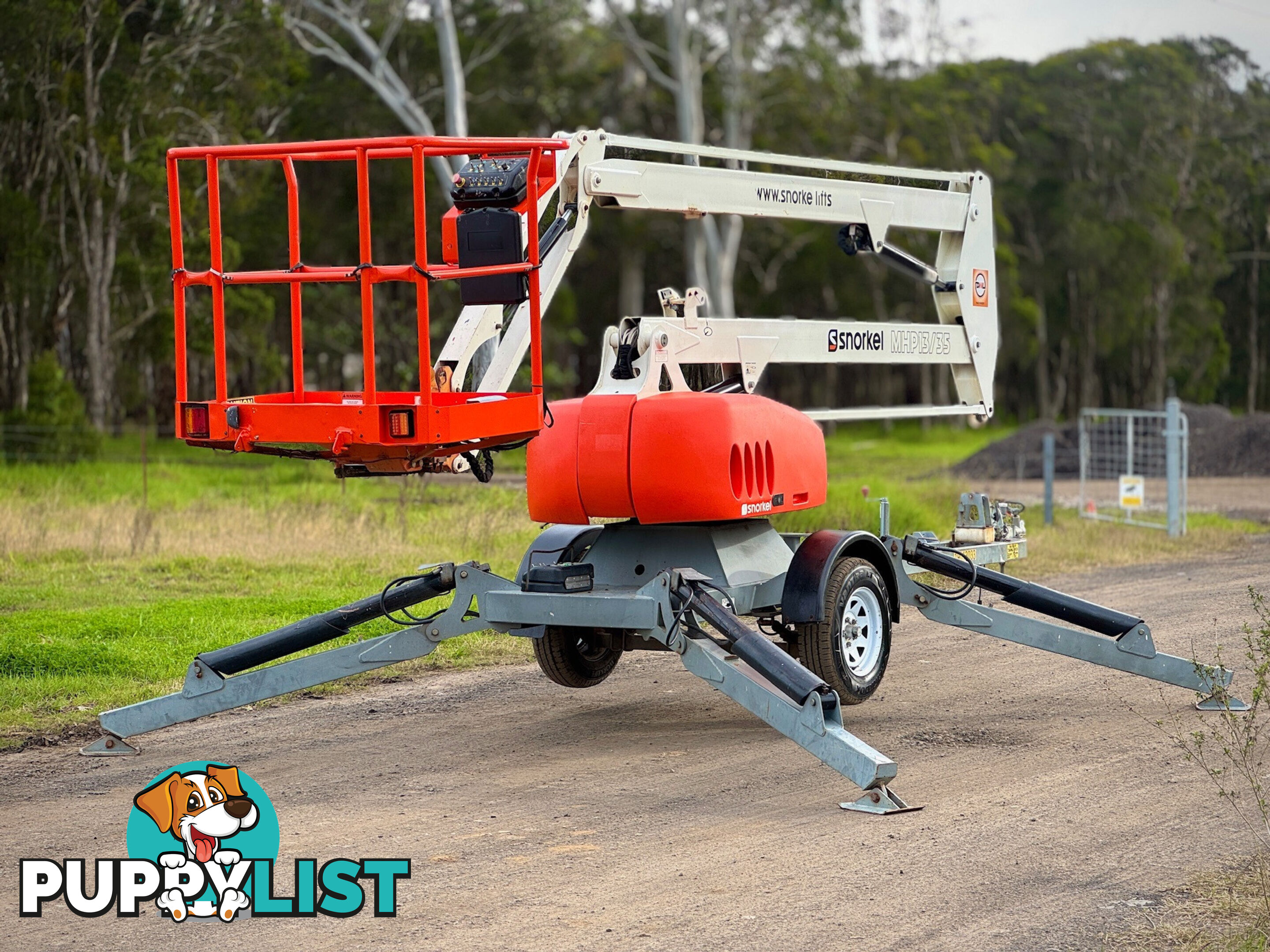 Snorkel MHP1335 Boom Lift Access &amp; Height Safety