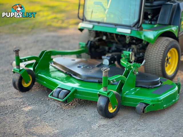 John Deere 1570 Front Deck Lawn Equipment