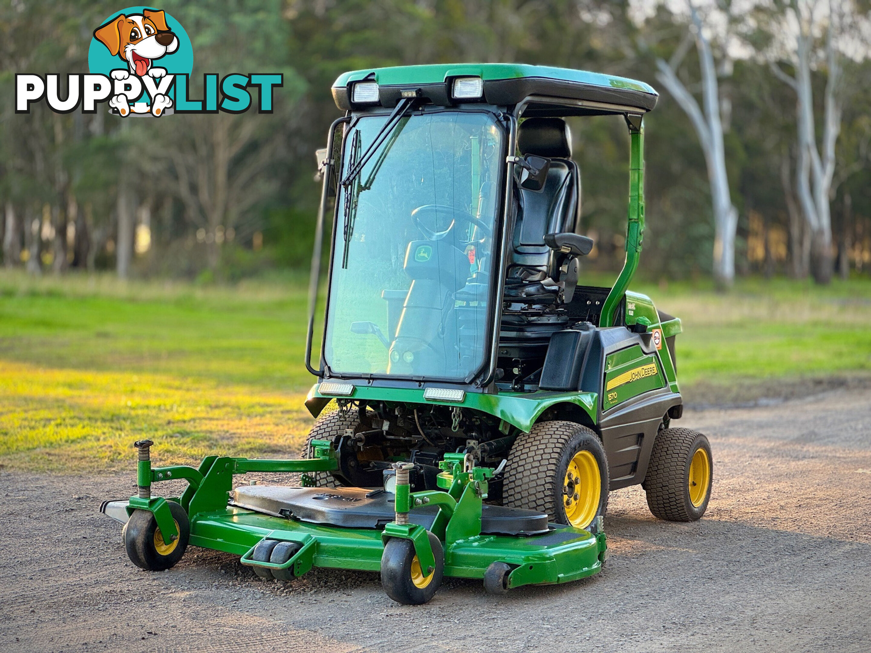 John Deere 1570 Front Deck Lawn Equipment