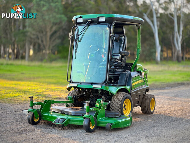 John Deere 1570 Front Deck Lawn Equipment
