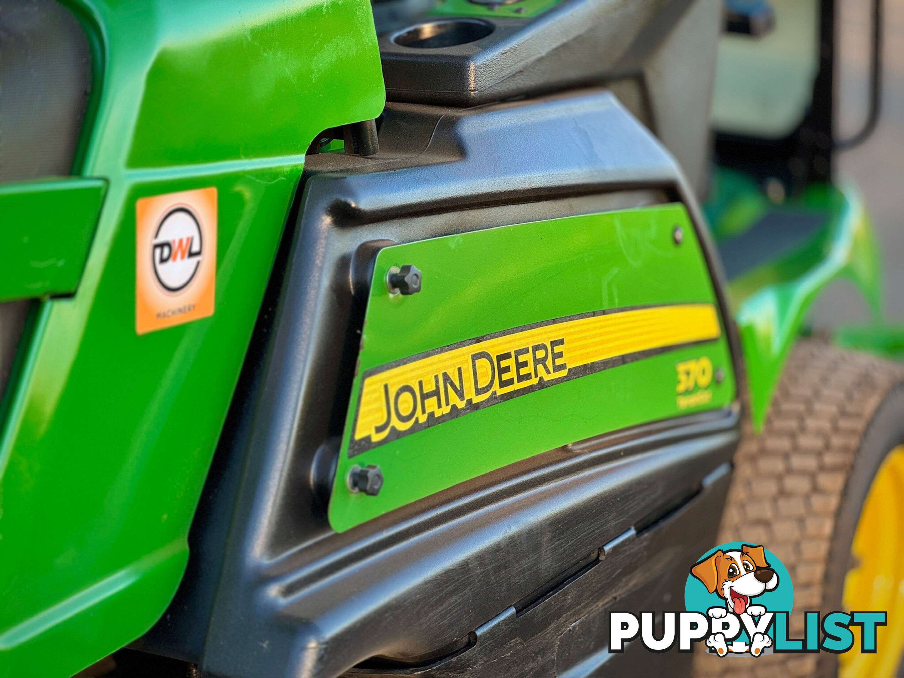 John Deere 1570 Front Deck Lawn Equipment