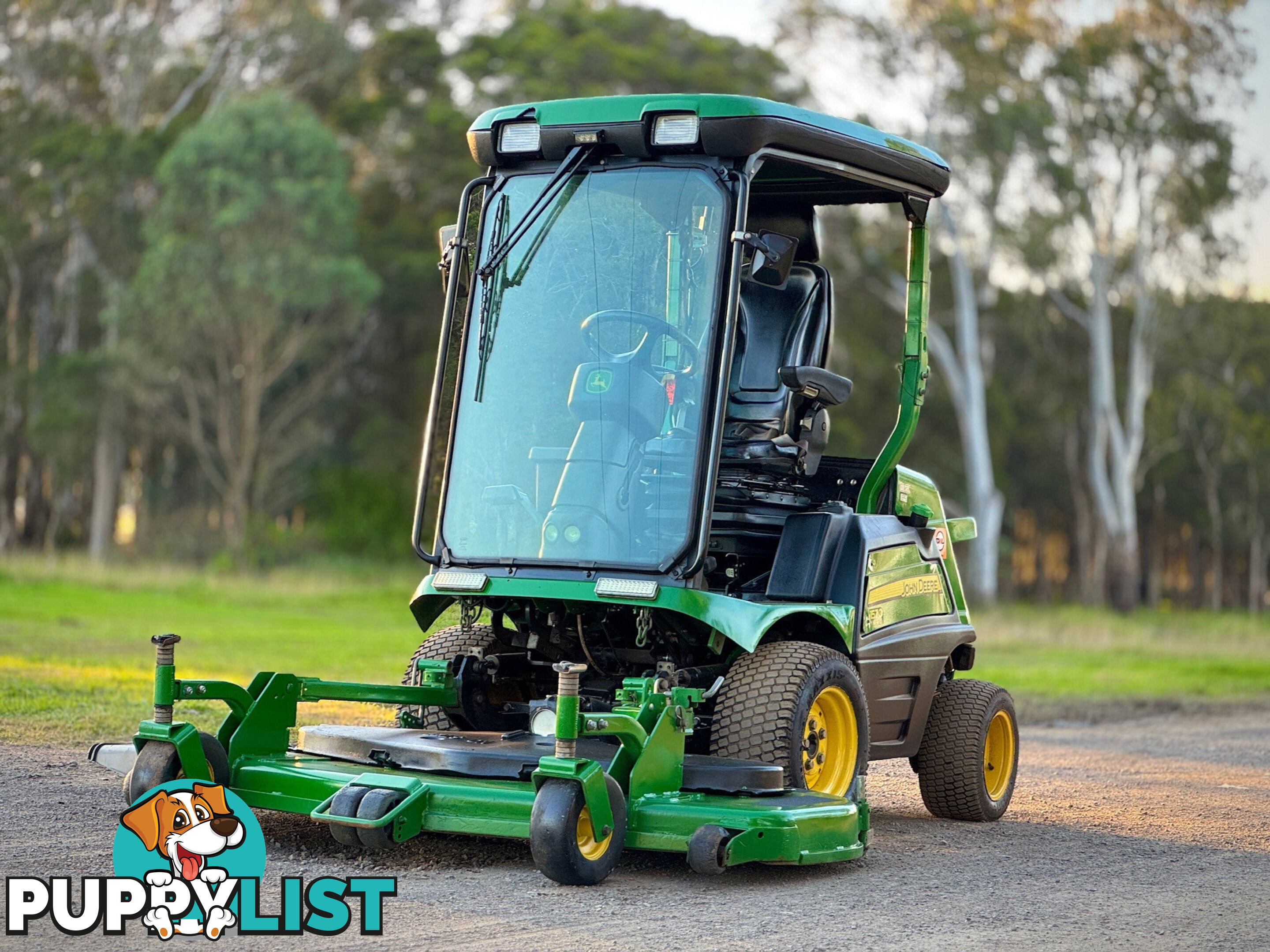 John Deere 1570 Front Deck Lawn Equipment