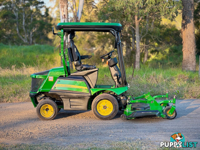 John Deere 1570 Front Deck Lawn Equipment
