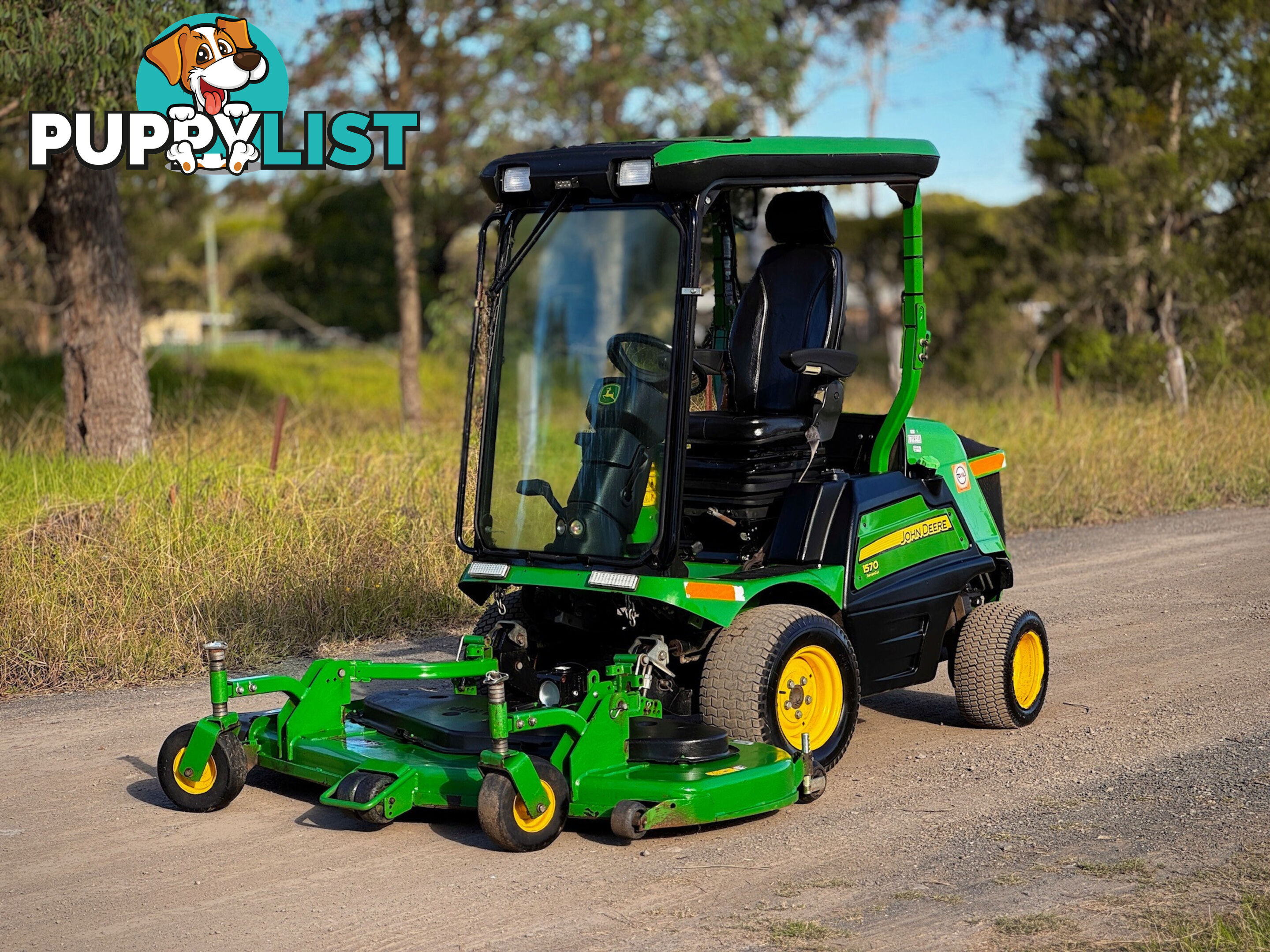 John Deere 1570 Front Deck Lawn Equipment