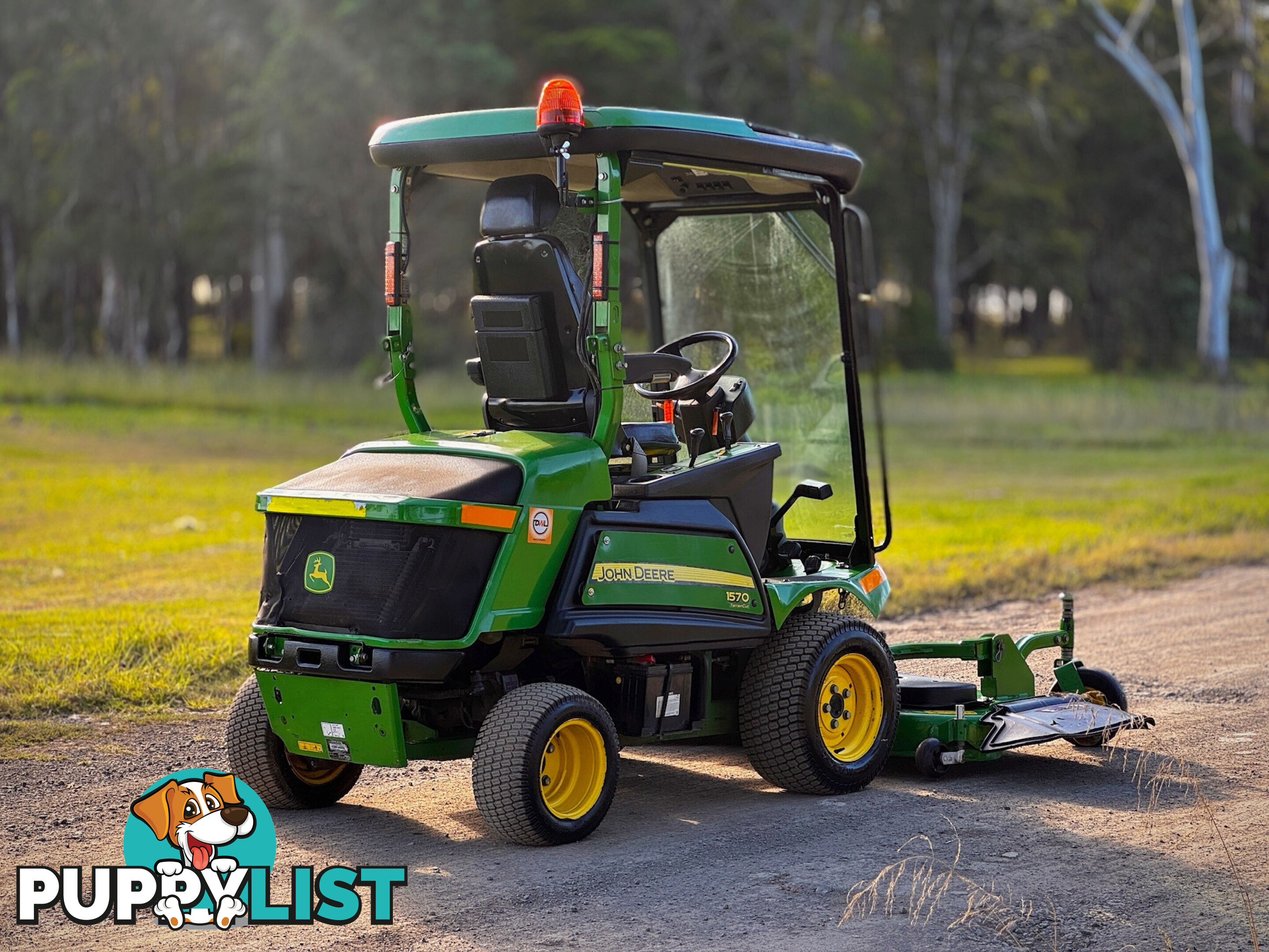 John Deere 1570 Front Deck Lawn Equipment