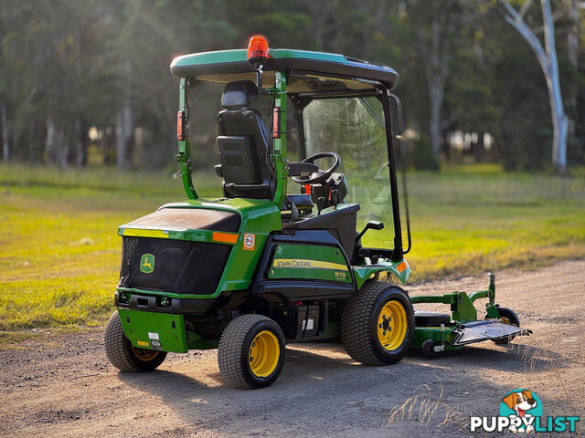 John Deere 1570 Front Deck Lawn Equipment