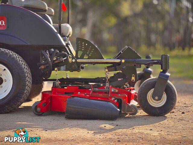 Toro Groundsmaster 7210 Zero Turn Lawn Equipment