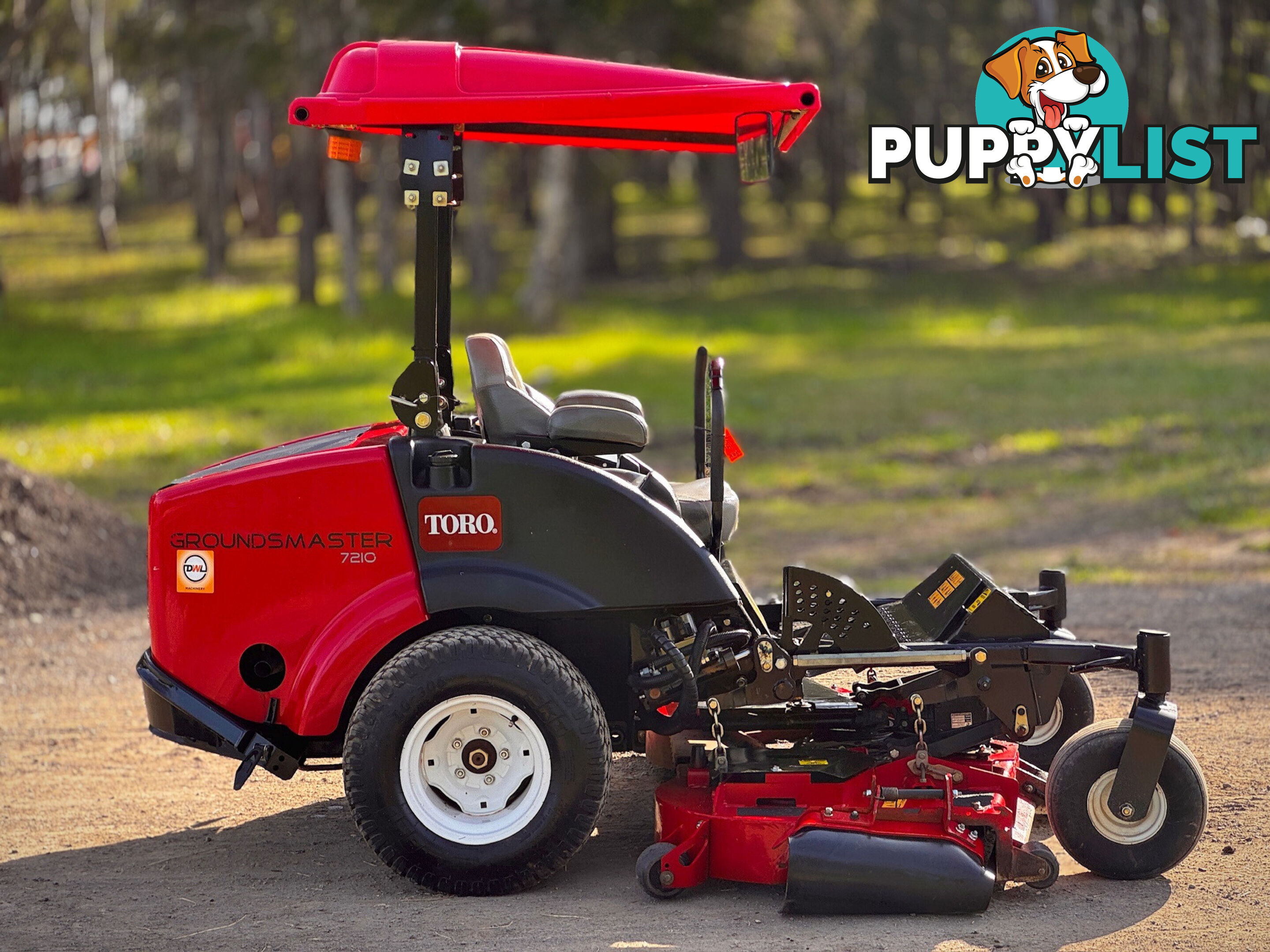 Toro Groundsmaster 7210 Zero Turn Lawn Equipment