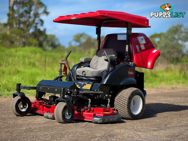 Toro Groundsmaster 7210 Zero Turn Lawn Equipment