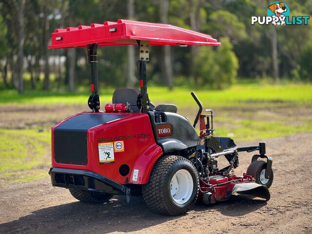 Toro Groundsmaster 7210 Zero Turn Lawn Equipment