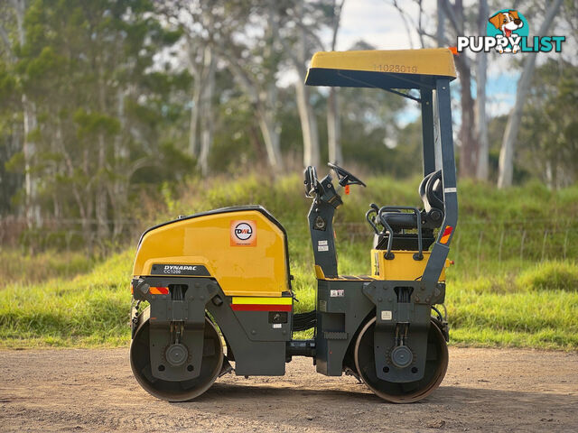 Dynapac CC1200 Vibrating Roller Roller/Compacting