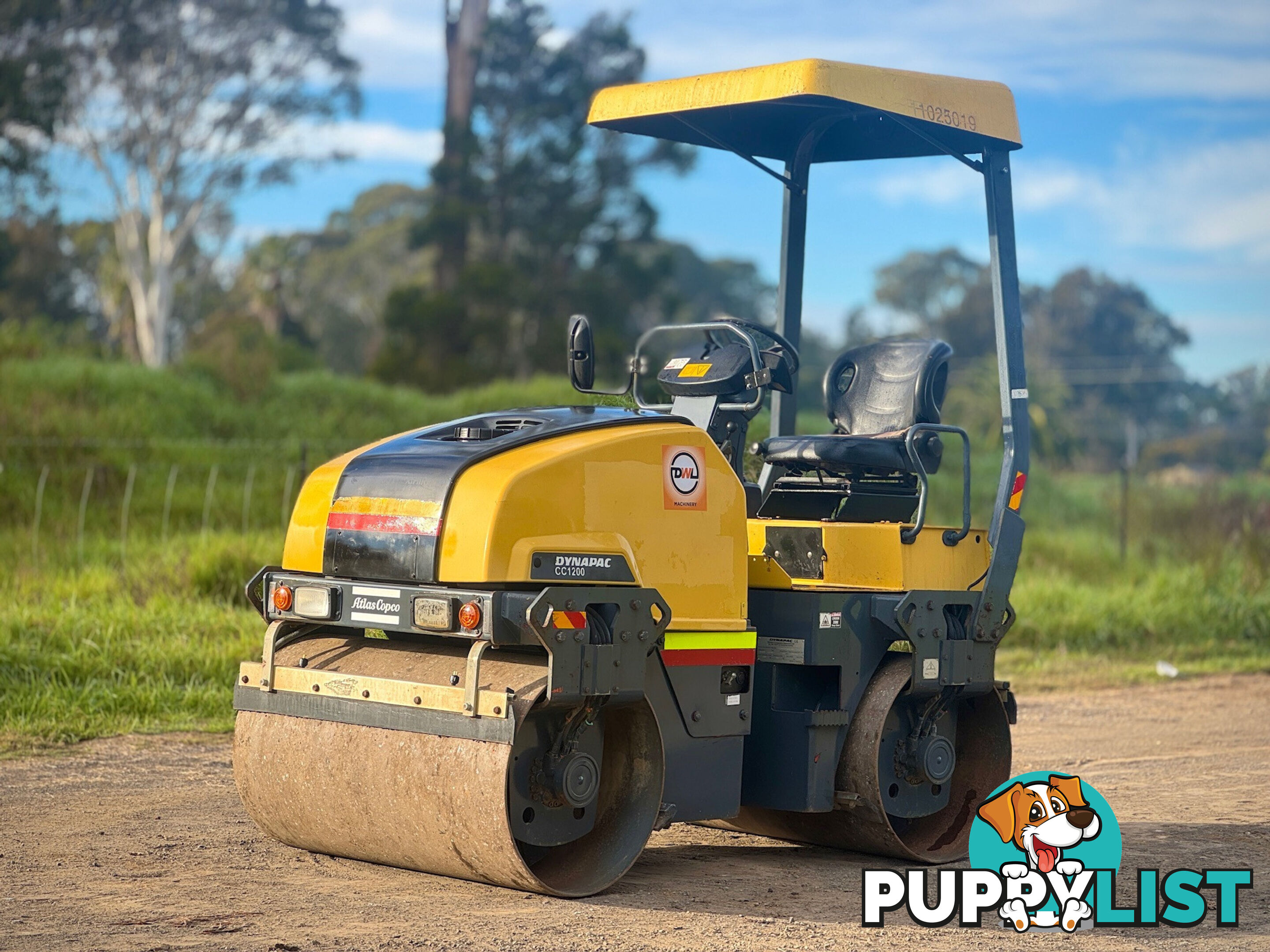Dynapac CC1200 Vibrating Roller Roller/Compacting