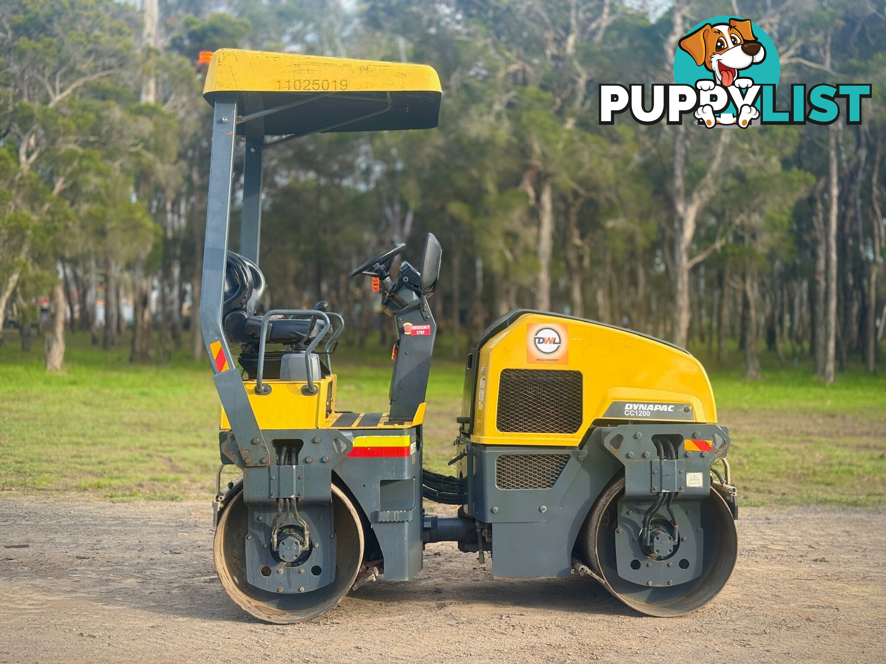 Dynapac CC1200 Vibrating Roller Roller/Compacting