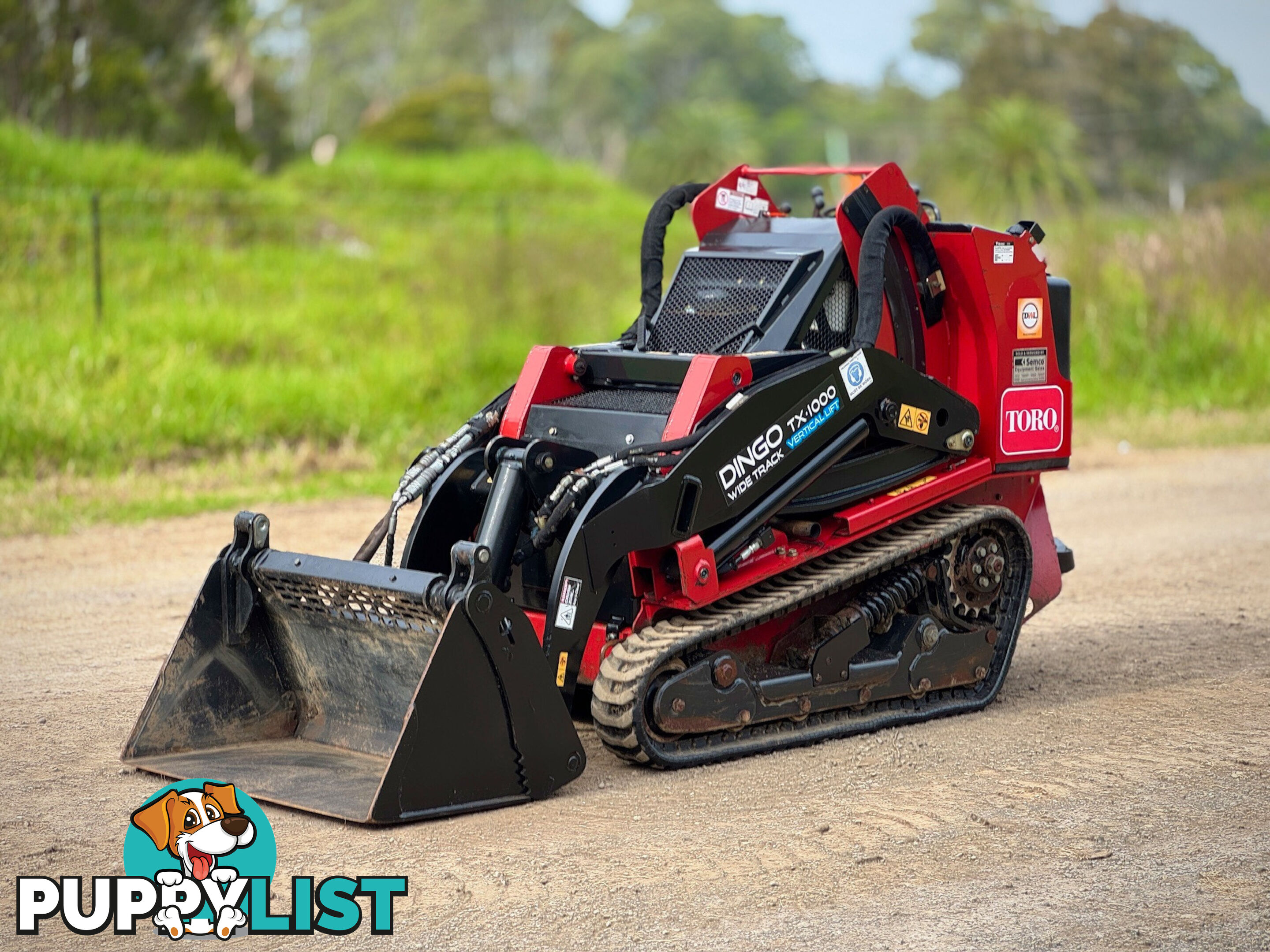 Toro TX1000 Skid Steer Loader