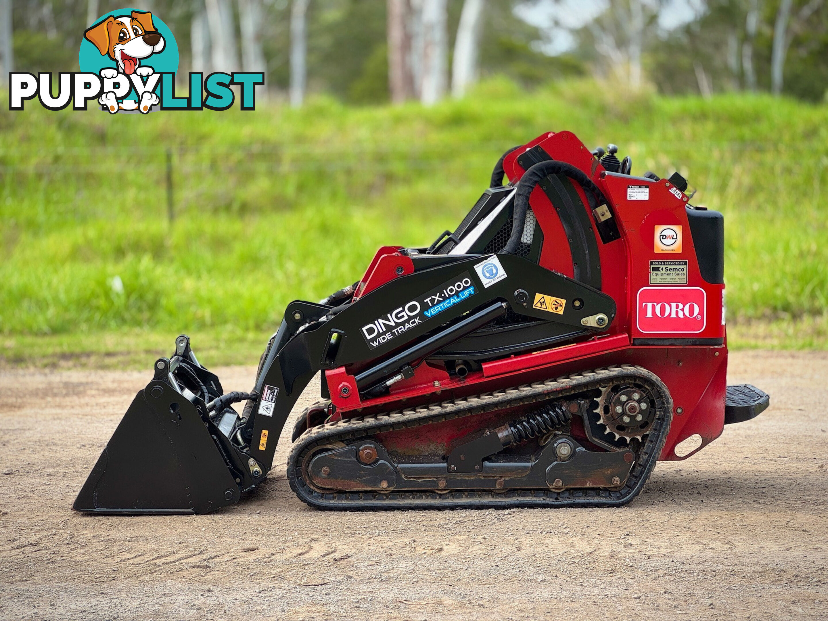 Toro TX1000 Skid Steer Loader