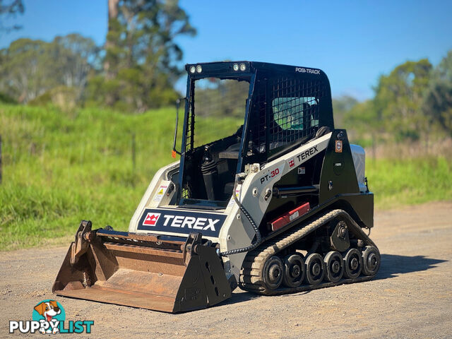 Terex PT30 Skid Steer Loader