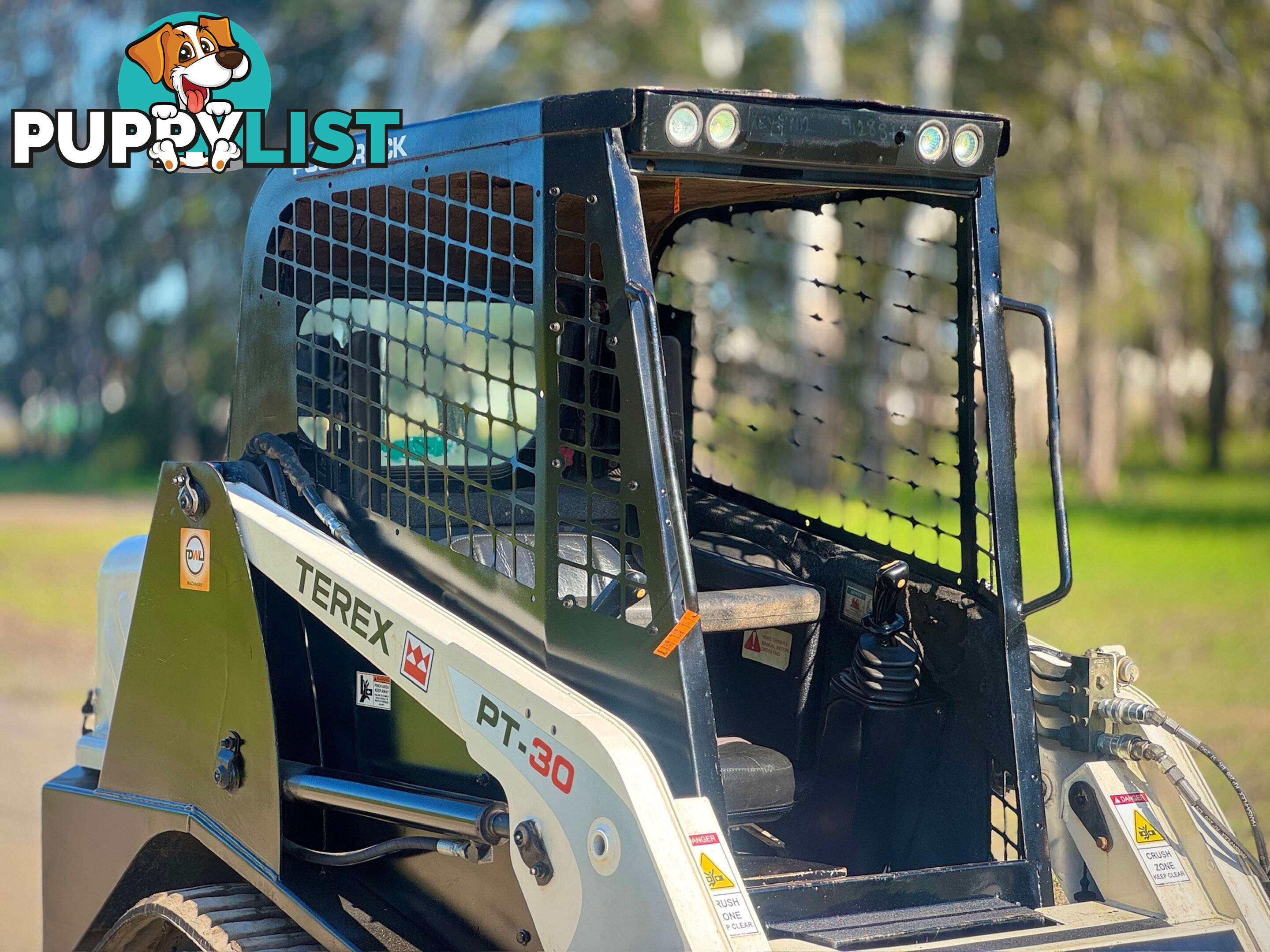 Terex PT30 Skid Steer Loader