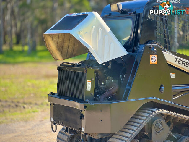 Terex PT30 Skid Steer Loader
