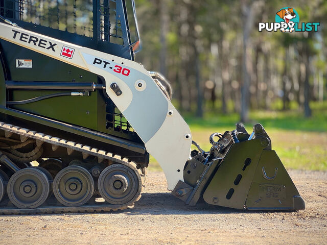 Terex PT30 Skid Steer Loader