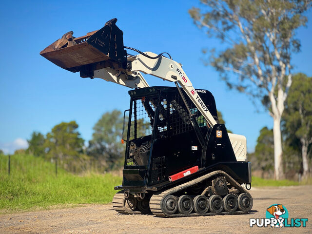 Terex PT30 Skid Steer Loader