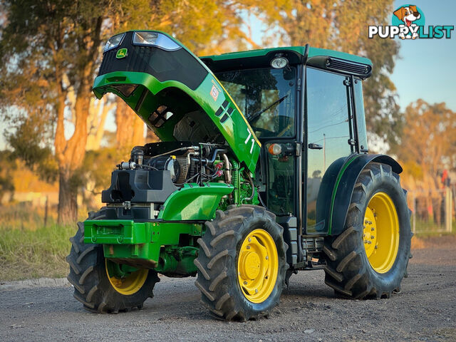John Deere 5100 FWA/4WD Tractor