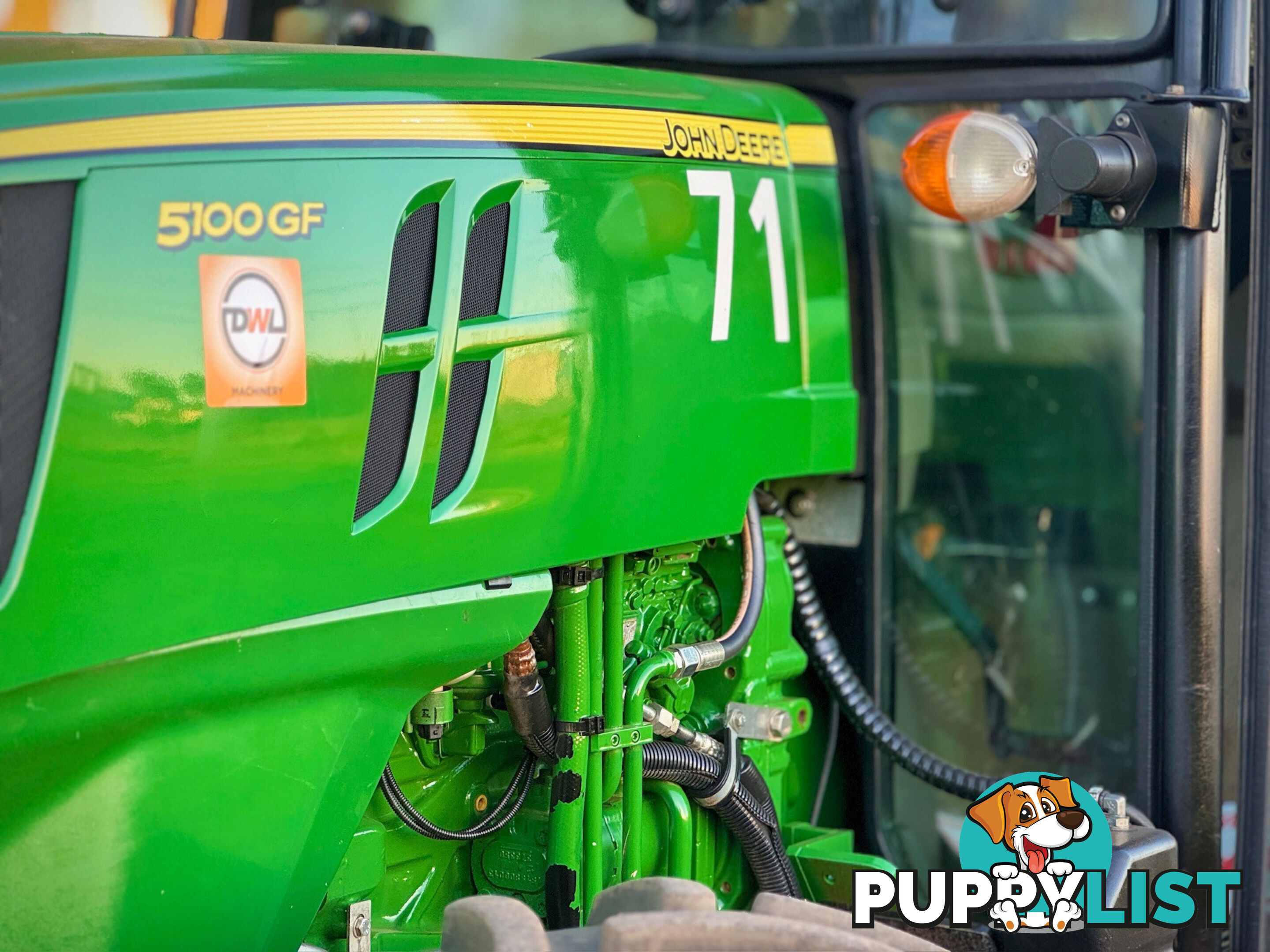John Deere 5100 FWA/4WD Tractor