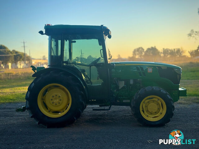 John Deere 5100 FWA/4WD Tractor