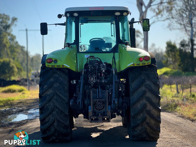 Claas Axion 840 FWA/4WD Tractor