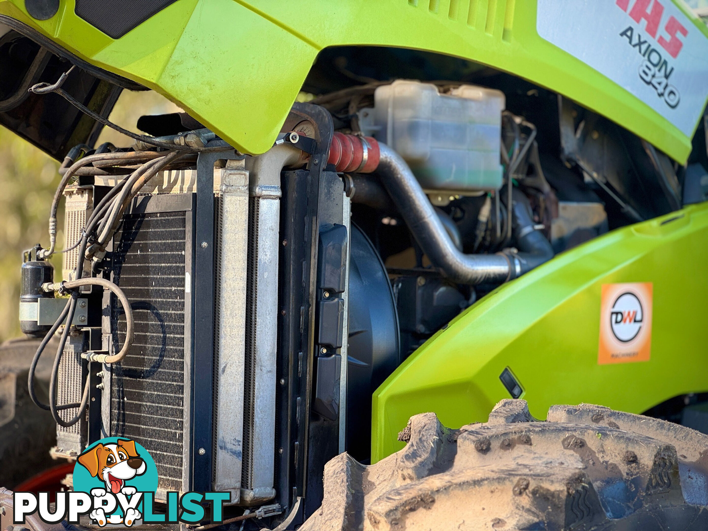 Claas Axion 840 FWA/4WD Tractor