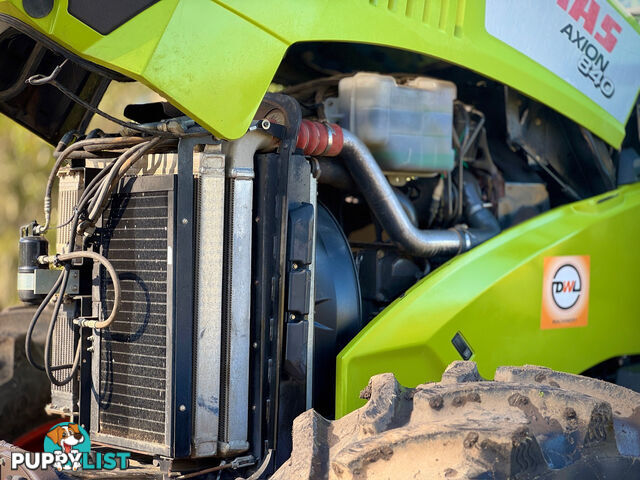Claas Axion 840 FWA/4WD Tractor