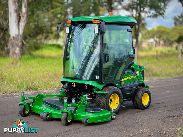 John Deere 1585 Front Deck Lawn Equipment