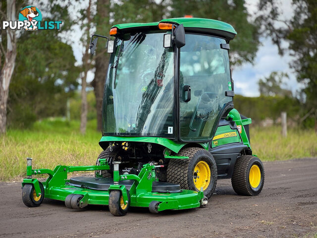 John Deere 1585 Front Deck Lawn Equipment
