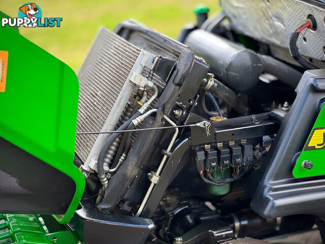 John Deere 1585 Front Deck Lawn Equipment