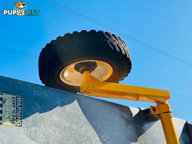 Superior VEE21 Slasher Hay/Forage Equip