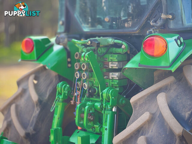 John Deere 5100 FWA/4WD Tractor
