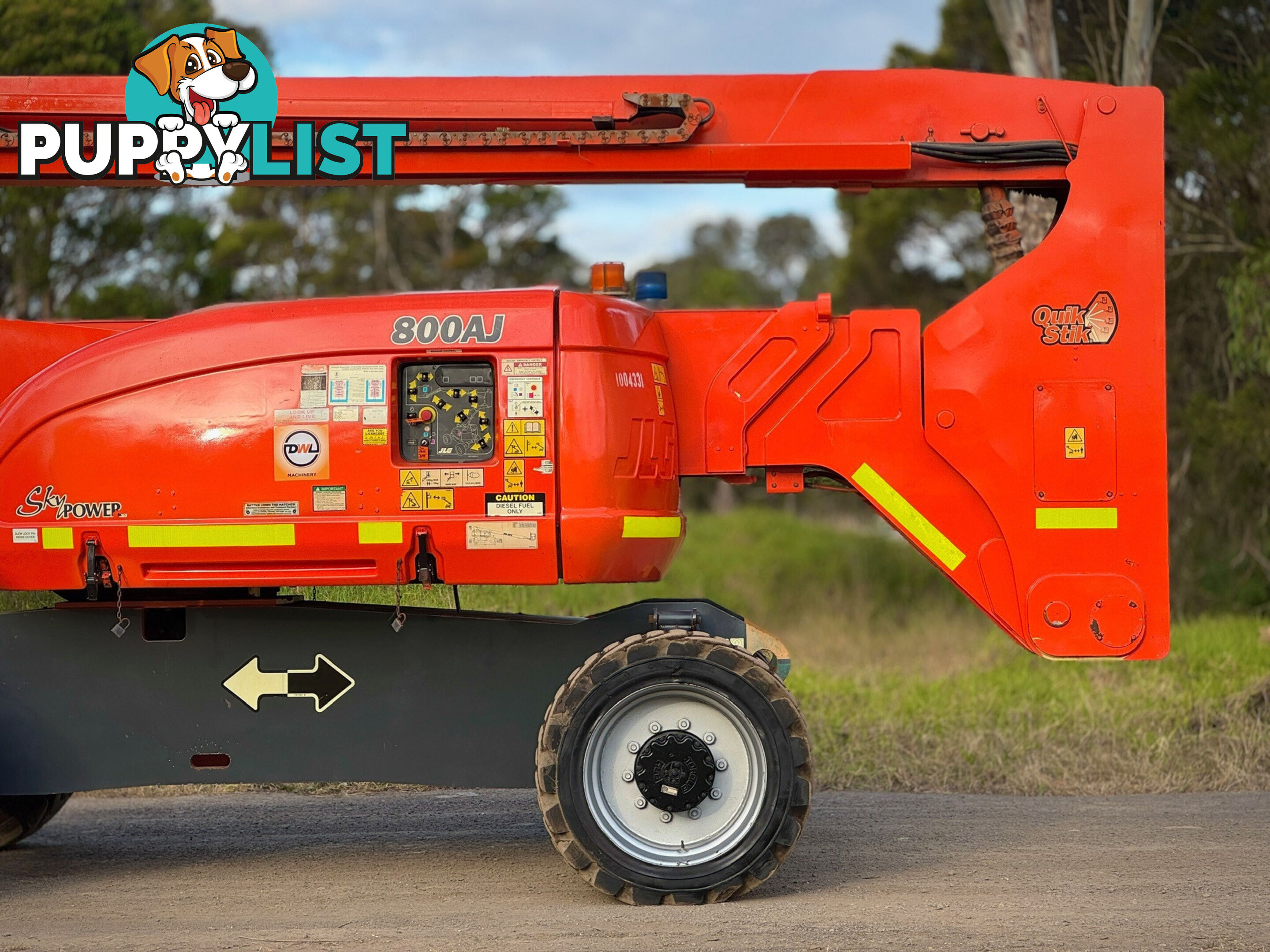 JLG 800AJ Boom Lift Access &amp; Height Safety