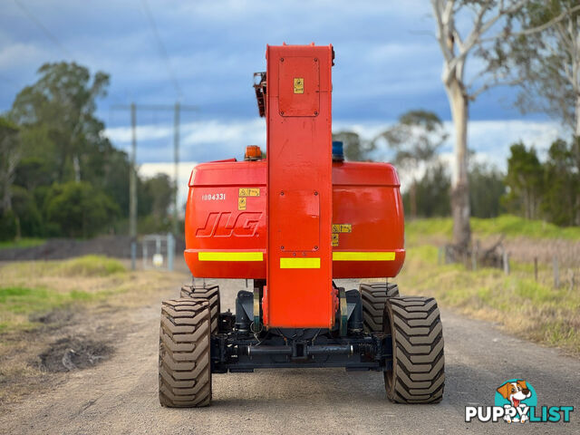 JLG 800AJ Boom Lift Access &amp; Height Safety