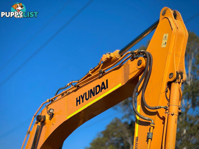 Hyundai R290 Tracked-Excav Excavator