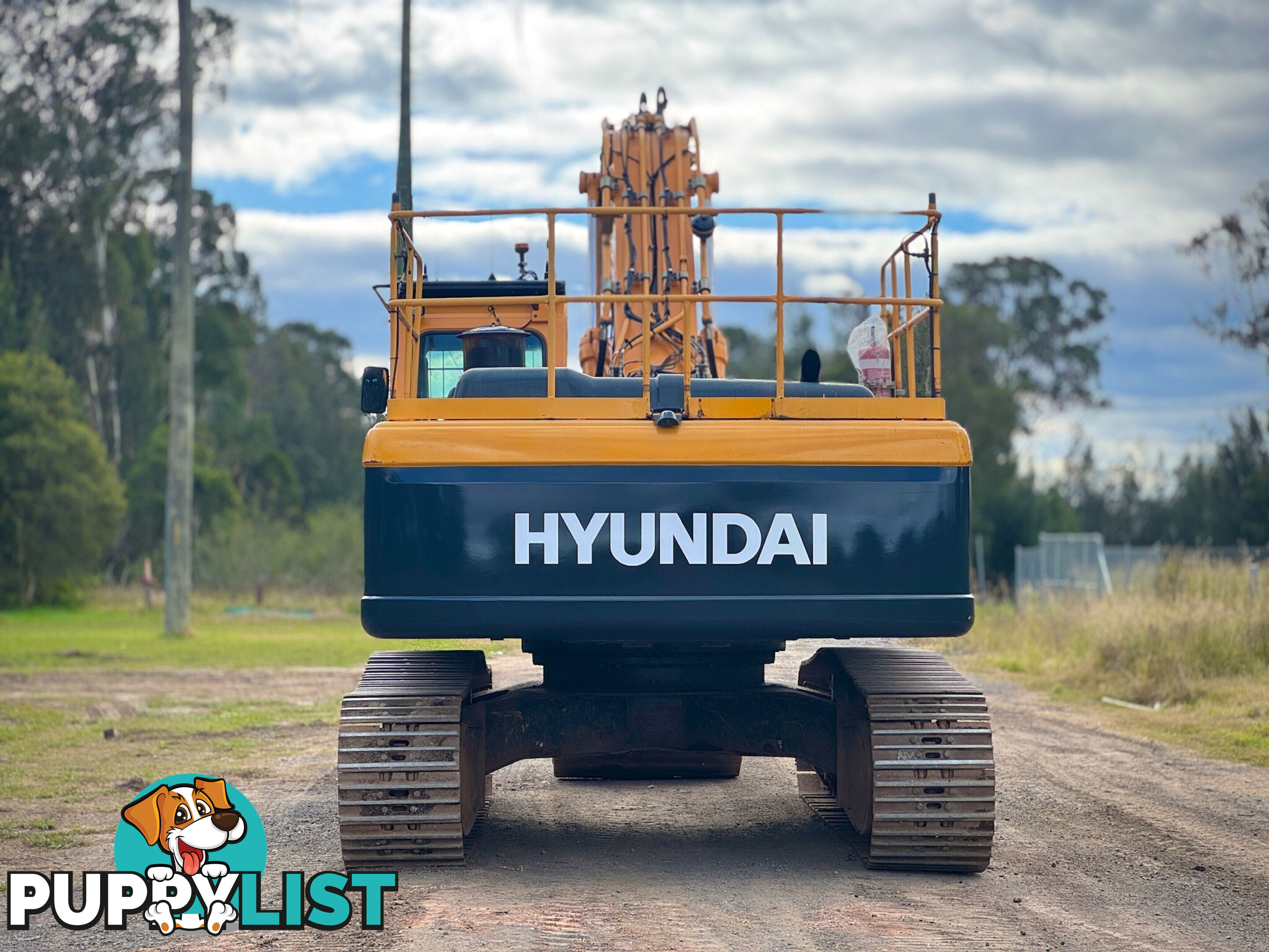 Hyundai R290 Tracked-Excav Excavator