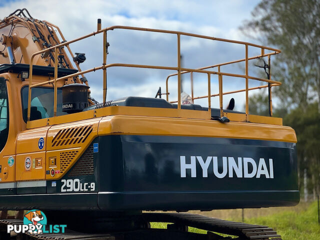 Hyundai R290 Tracked-Excav Excavator