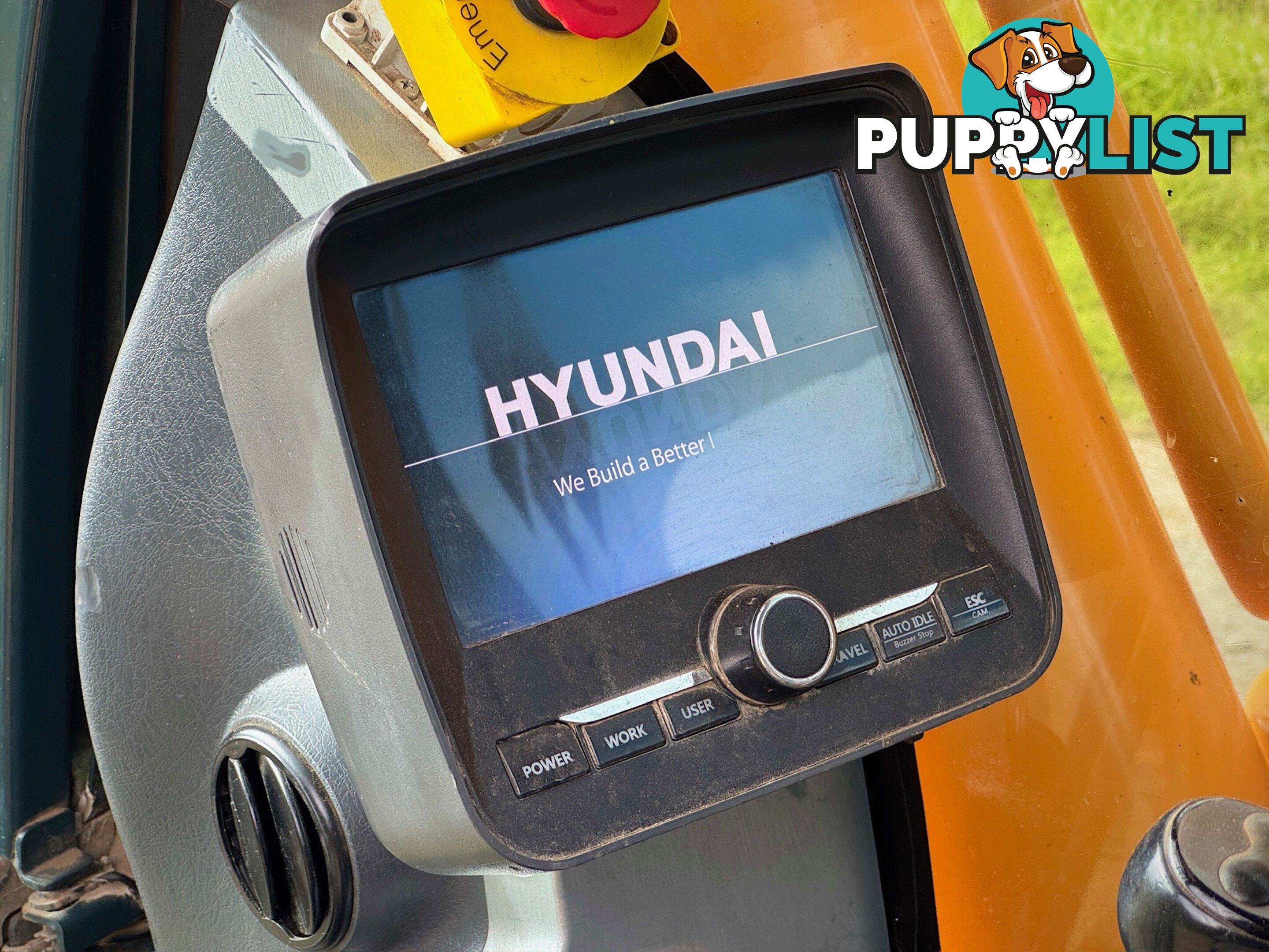Hyundai R290 Tracked-Excav Excavator