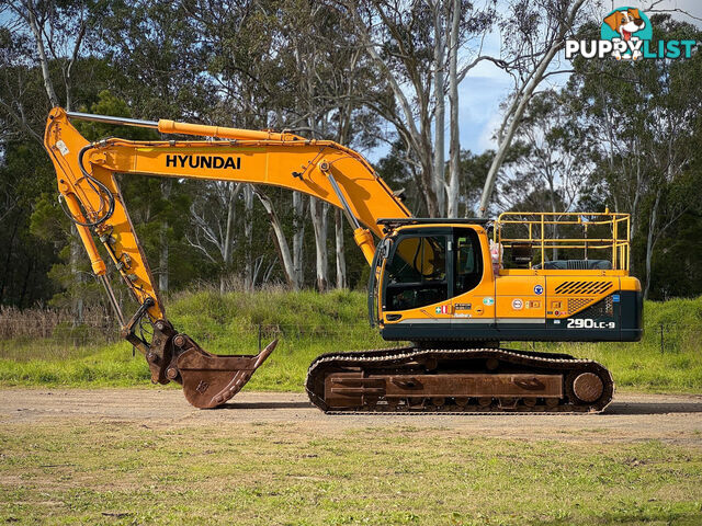 Hyundai R290 Tracked-Excav Excavator