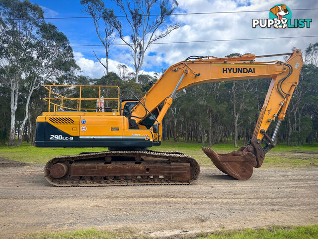 Hyundai R290 Tracked-Excav Excavator