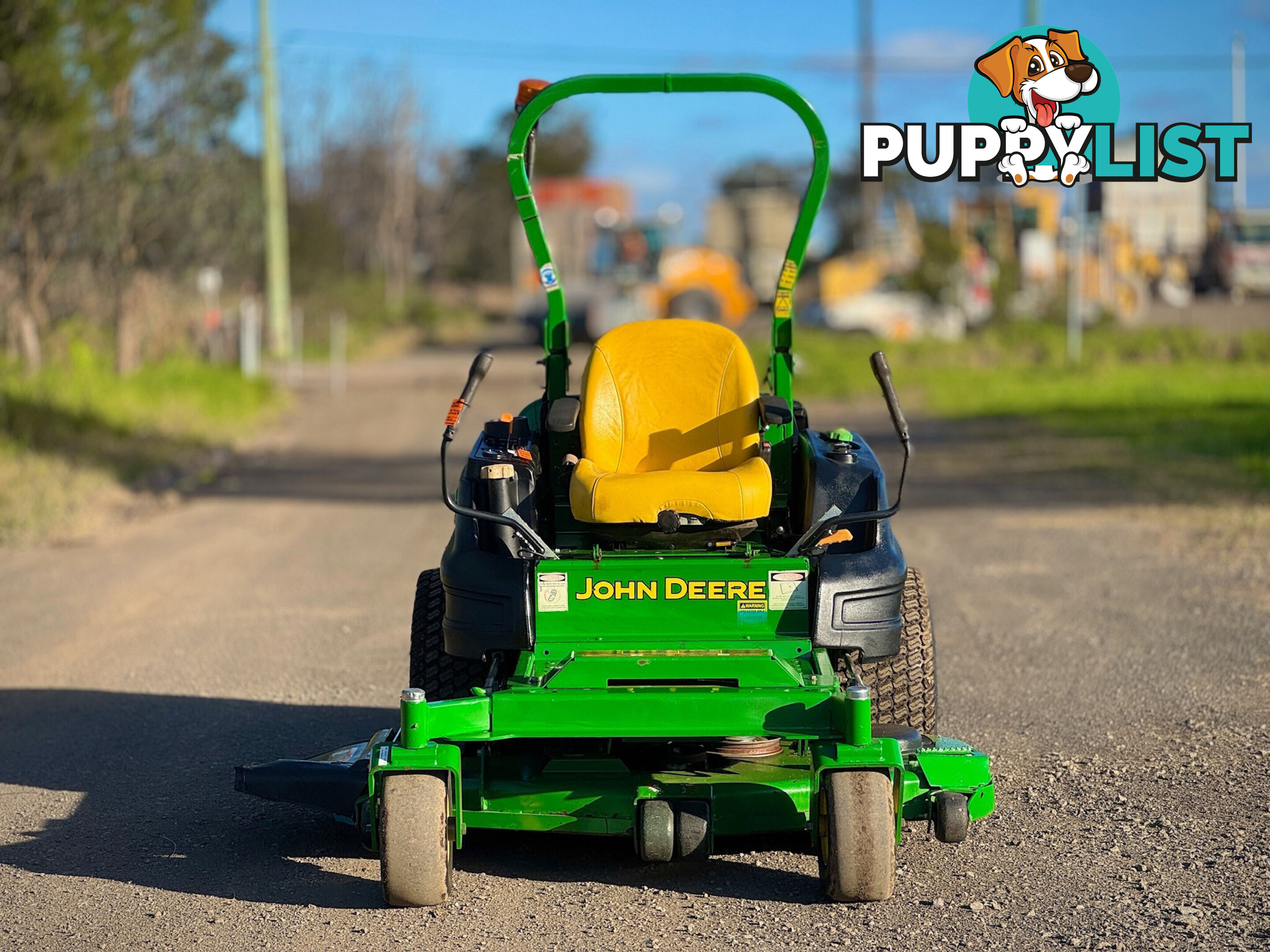 John Deere 997 Zero Turn Lawn Equipment