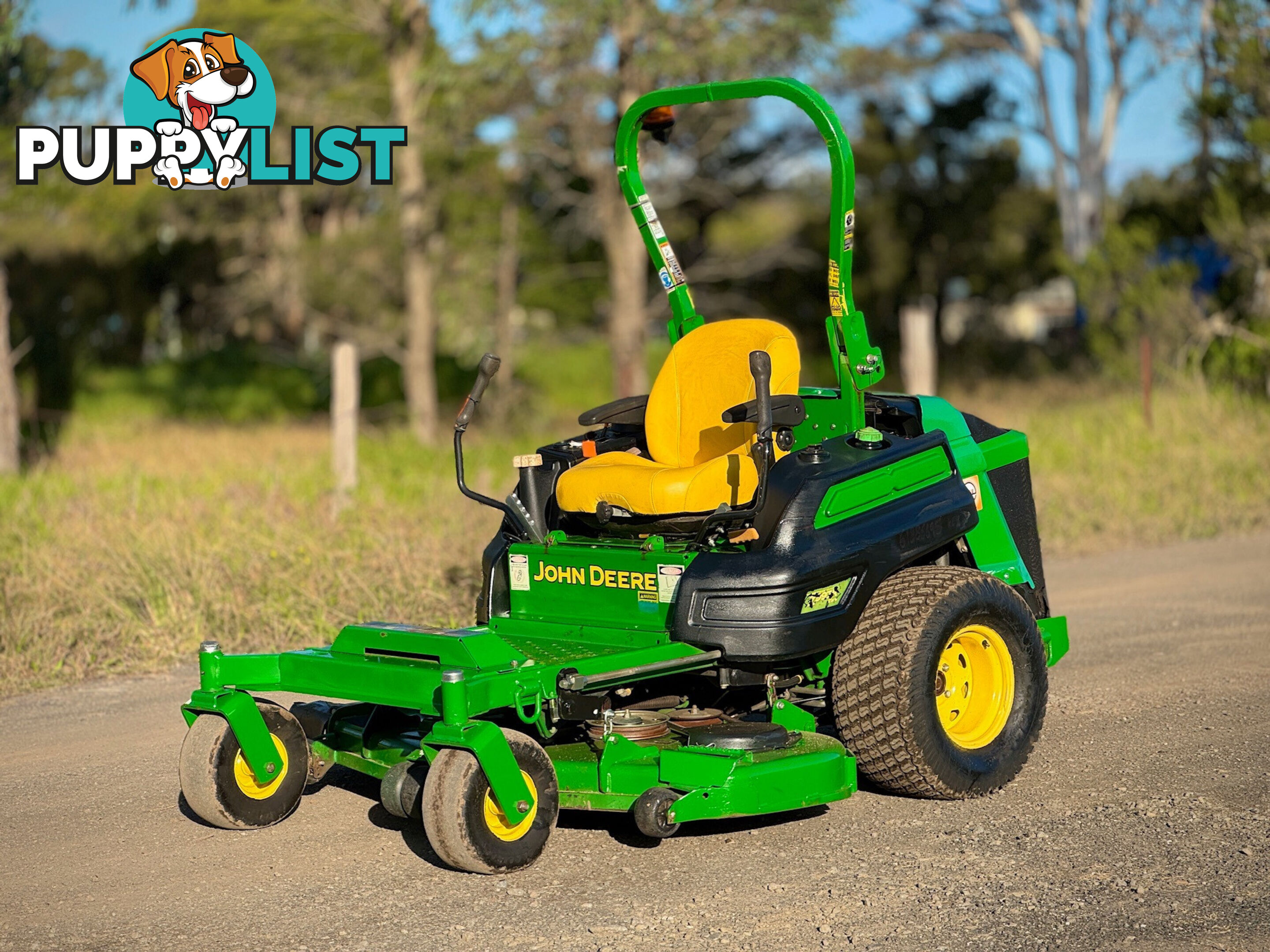 John Deere 997 Zero Turn Lawn Equipment