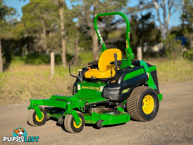John Deere 997 Zero Turn Lawn Equipment