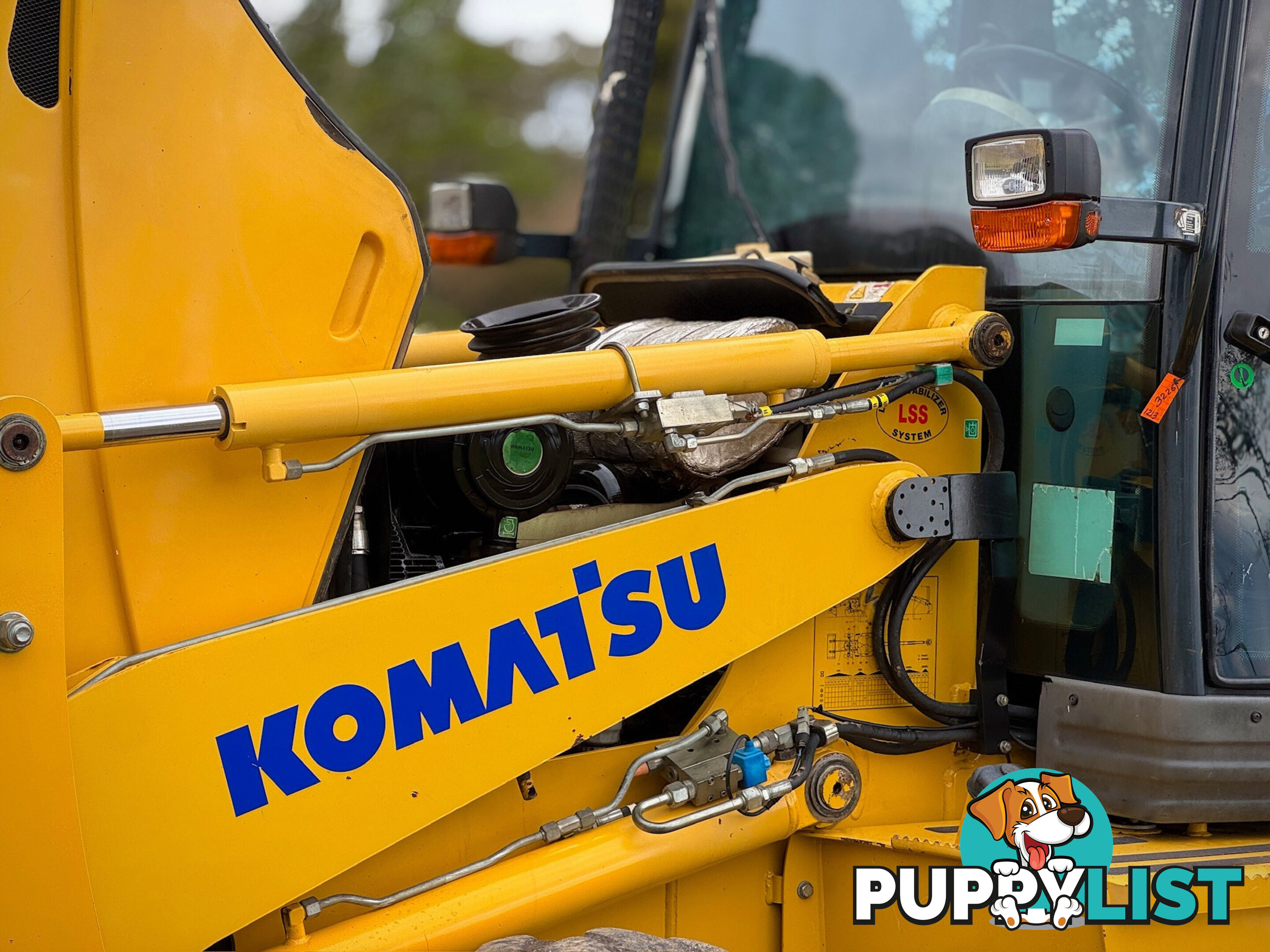 Komatsu WB97 Backhoe Loader Loader
